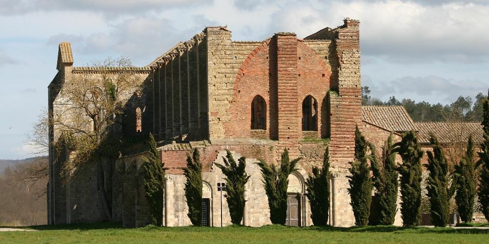 abbazia-di-san-galgano8.jpg