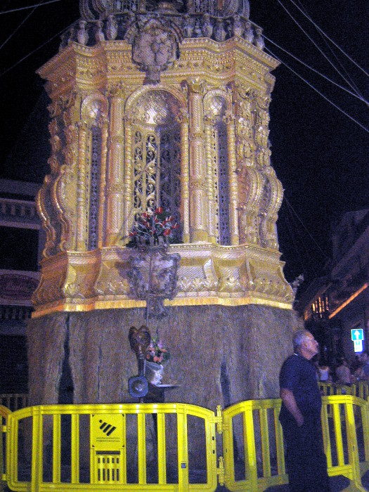 Obelisco di grano