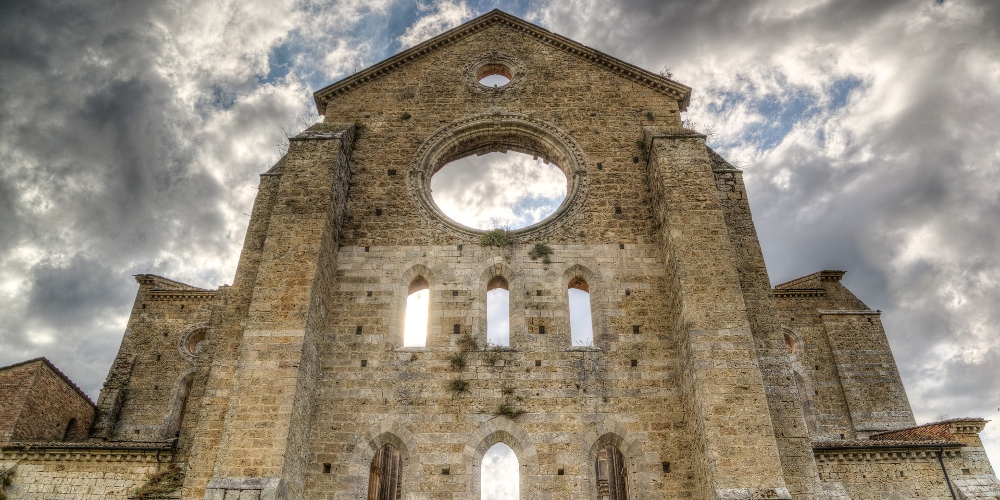 abbazia-di-san-galgano6.jpg