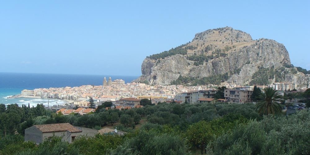 cefalu1.jpg