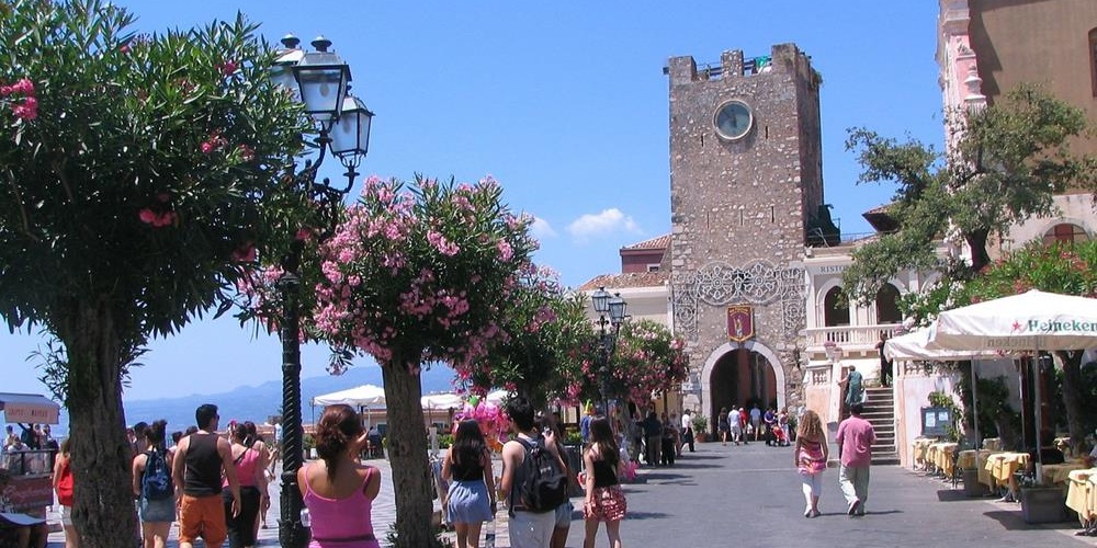 taormina1.jpg