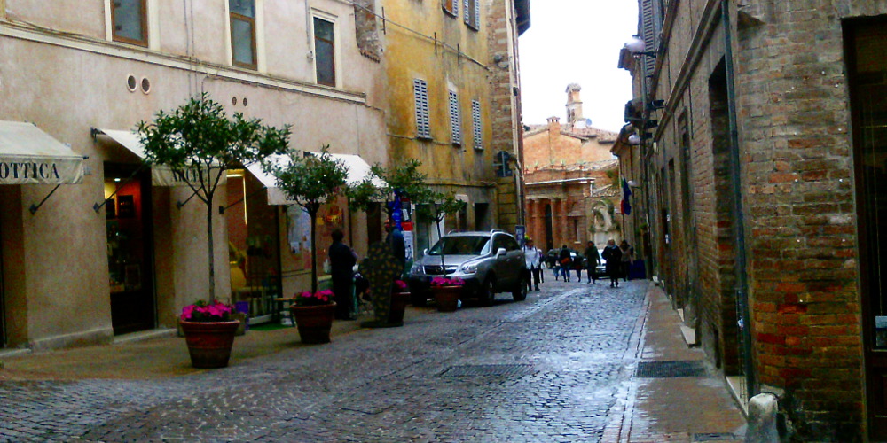 urbino2.jpg